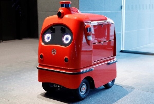 NTTグループ4社　自律走行ロボットとモバイルオーダーアプリでビル内のフードデリバリーを自動化　混雑情報なども考慮