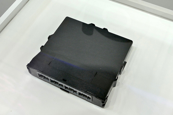 トヨタ、階段も登れる「自由」な電動車椅子「JUU」を国際福祉機器展2022で公開　車載部品活用で高信頼性とコストメリットを実現