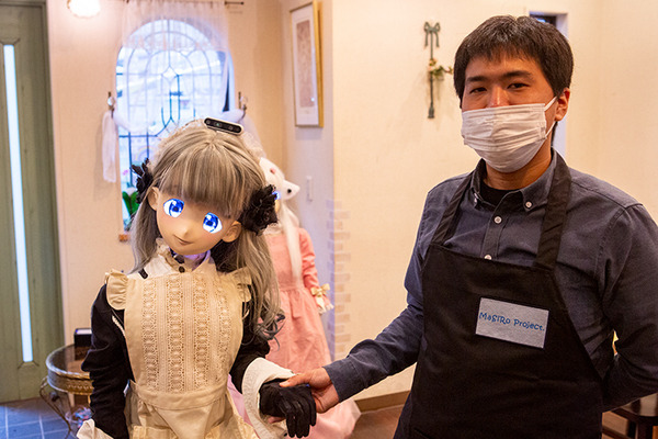 【速報】美少女ロボット3姉妹による「メイドロボカフェ」が期間限定でOPEN　アパートの一室から始まった夢への挑戦　MaSiRoプロジェクト