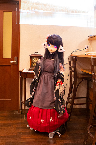 【速報】美少女ロボット3姉妹による「メイドロボカフェ」が期間限定でOPEN　アパートの一室から始まった夢への挑戦　MaSiRoプロジェクト