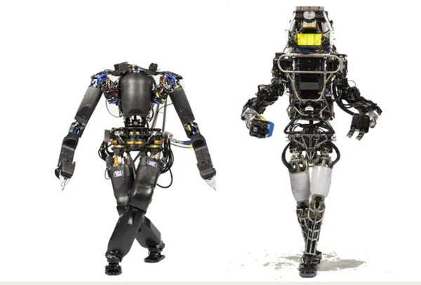IHMCがヒト型ロボット「ナディア」を開発中、動画を公開　ボストンDRS「アトラス」とNASA「ヴァルキリー」をベースに　「IEEE」が報じる