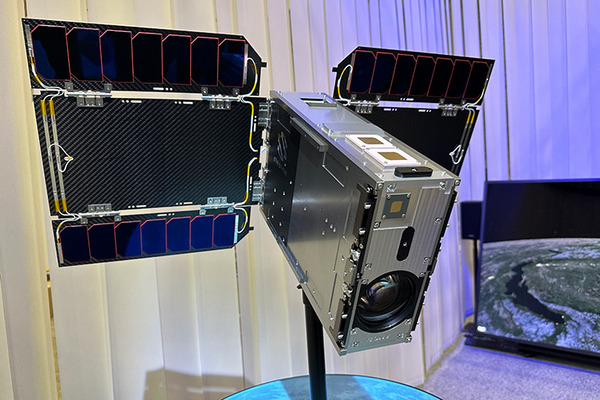 人工衛星を操作して宇宙から地球が見られる日がもうすぐやってくる！ソニーが「STAR SPHERE」体験ブースを展示　CEATEC2022