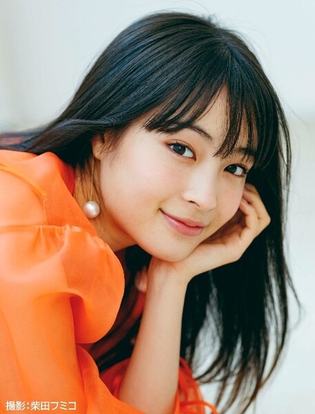 広瀬すずがロボット達と共演するＡＧＣの新CMスタート！TVCMシリーズ第三弾『素材でがんばるＡＧＣ／デジタル社会篇』