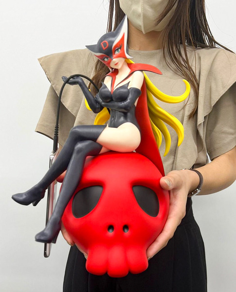 等身大「ドロンジョ」世界で一品だけのNFTオークションがスタート、モバ充版も迫力満点！ NFTオークションページを覗いてみた