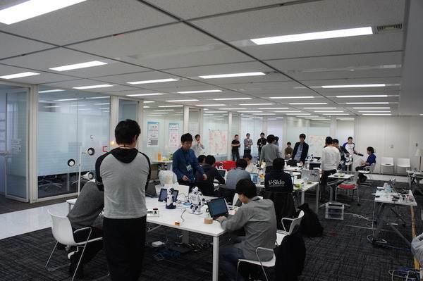 NTT「R-env（連舞）」ハッカソン２日目：成果発表