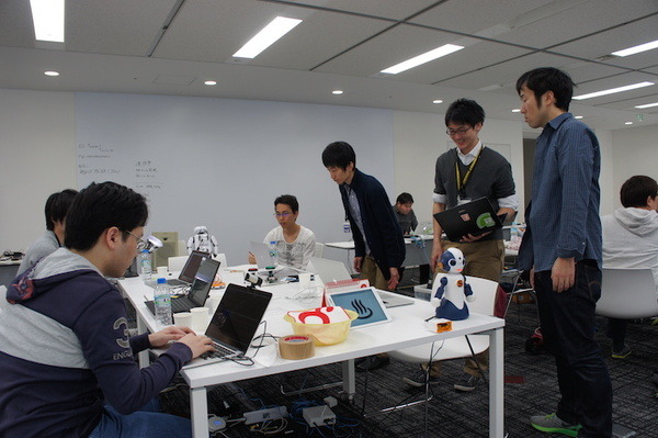 NTT「R-env（連舞）」ハッカソン２日目：成果発表