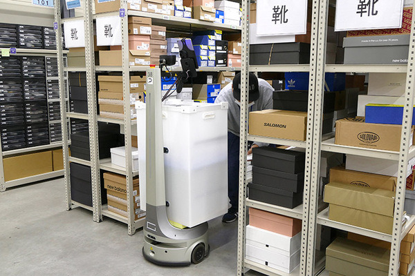 GROUNDとダイアモンドヘッド、アパレルECサイトの裏側で動く自律型協働ロボットの実稼働現場を公開