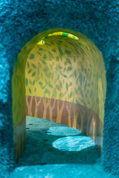 写真で見るジブリパーク【1】「ジブリパーク」開園！オープニングセレモニー開催 「ジブリの大倉庫」-ジブリがいっぱい