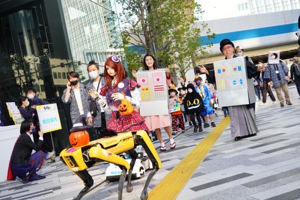 「ちょもろー」でロボットパレードを見てきたよ！パレードに登場したユニークなロボットたちまとめ