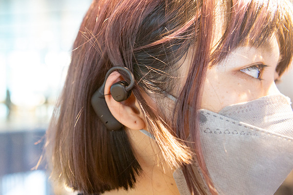 NTTがオープン型なのに音漏れしないイヤースピーカー発売　小さな範囲に音響空間を閉じ込める世界初「PSZ技術」搭載