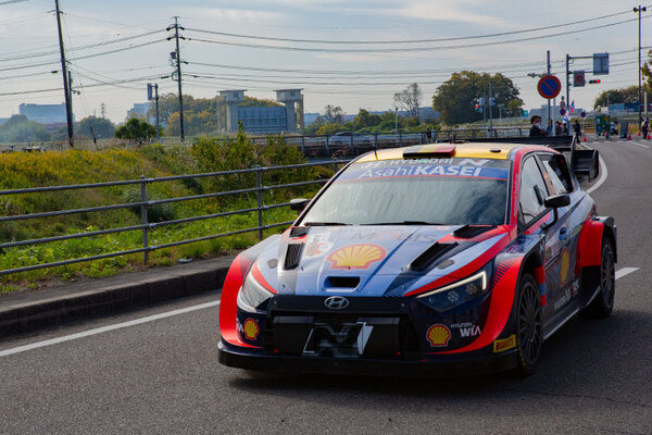 世界ラリー選手権(WRC)「ラリー・ジャパン」12年ぶりに開催　競技車は今シーズンからハイブリッドに！トヨタの脱炭素へのアプローチ