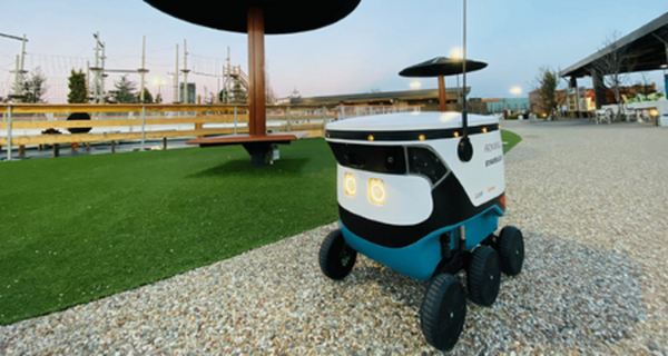 米Cartken、Jetson搭載の自律搬送ロボット、日本でもイオンモールでコーヒーや食品を配送中　Robot as a Serviceでデリバリー展開