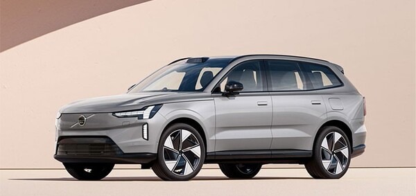 スウェーデンのボルボ、自動運転車「Volvo EX90 SUV」を「NVIDIA DRIVE」で構築　走るコンピュータとAI新時代の象徴へ