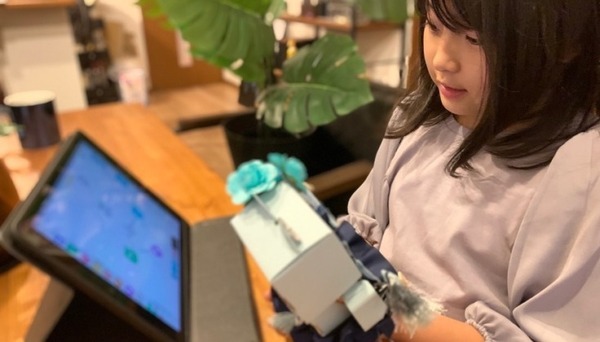 「みらいいアカデミア」と「embot」が連携 オリジナル教材の開発、プログラミング教育イベントの共同開催へ