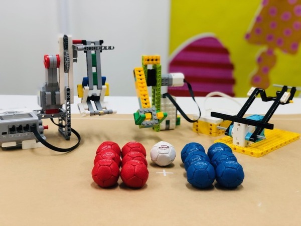 投てきロボットとプログラミングを使った「ロボッチャ」体験イベント メ～テレ本社で開催 小中学生の参加者を募集