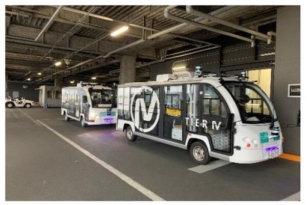 ローカル5G等で遠隔型自動運転バスを複数台運用実証　NTT東日本、ティアフォー 、KDDIが成田国際空港で