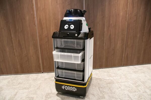 屋内配送向けサービスロボットによる病院内実証実験 フェーズ3はエレベータの連携を含む配送業務の自動化 藤田医大で開始
