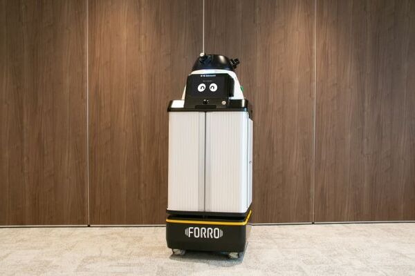 屋内配送向けサービスロボットによる病院内実証実験 フェーズ3はエレベータの連携を含む配送業務の自動化 藤田医大で開始