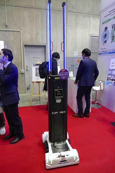 全地形対応走行ロボ、子育てロボ、柔剛切替できる特殊機構まで 「横浜ロボットワールド2022」