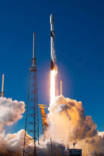 ソニー/東京大学/JAXAの超小型人工衛星『EYE』がSpaceXのロケットで宇宙へ！地上との通信に成功「宇宙からの撮影を身近なものに」