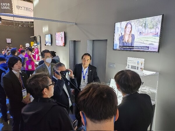 パナソニックとBiel Glasses、弱視者支援技術のVRゴーグル型スマートグラス CES 2023に参考出展、視覚情報をサポート