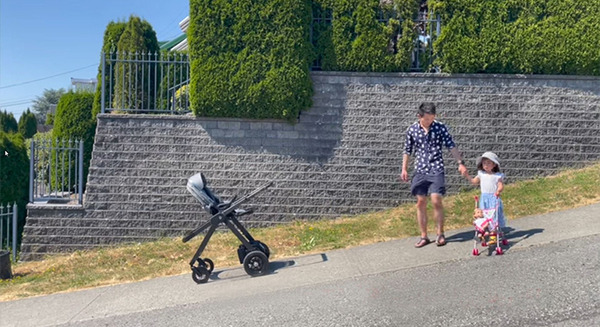 AIストローラー(ベビーカー)「Ella」　NVIDIA Jetson実装で実現した機能とは?「CES 2023」イノベーション賞を受賞して注目集める