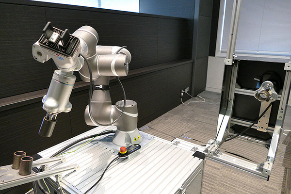 ロボットハンドからソリューションプロバイダへ　OnRobot、ロボットアプリを簡単に構築できる「D:PLOY」を発表