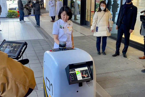 オンライン遠隔診療と5G自動運転ロボットで医薬品の自動配送/回収サービスの実証実験　武田薬品工業や川崎重工などが協力