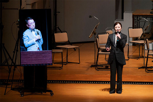 NTTが「未来の音楽会II」を開催　東京-大阪-神奈川-千葉の4拠点、約400kmを越えて低遅延技術で繋いだ世界初のコンサートに成功
