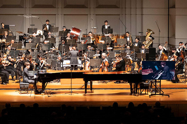 NTTが「未来の音楽会II」を開催　東京-大阪-神奈川-千葉の4拠点、約400kmを越えて低遅延技術で繋いだ世界初のコンサートに成功