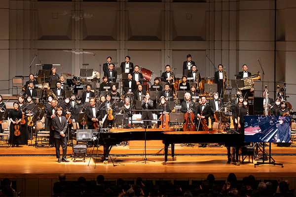 NTTが「未来の音楽会II」を開催　東京-大阪-神奈川-千葉の4拠点、約400kmを越えて低遅延技術で繋いだ世界初のコンサートに成功