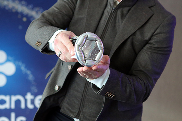 身長123cmのキャラクター・ロボット「Miroki」(ミロキ) 日本でついに初公開　ユニークな特長とポイントを解説　販売目標台数は・・・