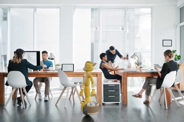 身長123cmのキャラクター・ロボット「Miroki」(ミロキ) 日本でついに初公開　ユニークな特長とポイントを解説　販売目標台数は・・・