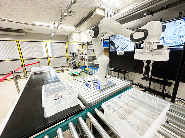 【速報】NECが物流DXを加速する3つの新技術を公開！世界モデル搭載「ロボット制御AI」技術の特徴とメリット