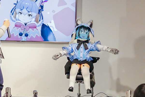 けものフレンズ「アライさんロボ」登場！V-Sidoで手足、耳、尻尾が自由に動くロボット、ファンとの交流イベントで大盛況