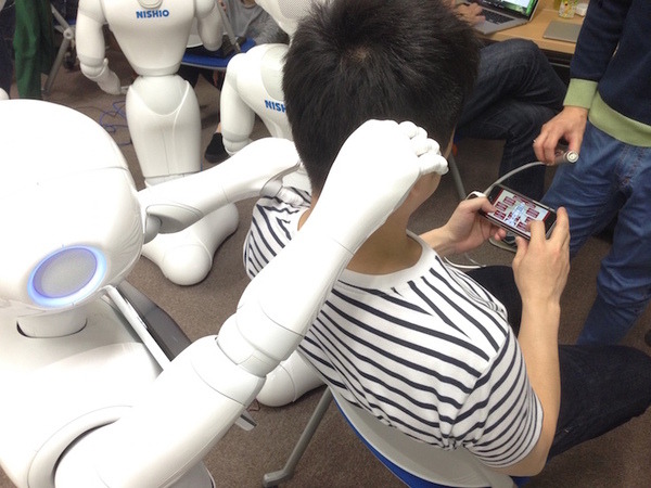 「複数台のペッパーをつかったハッカソン！」に行ってきました。