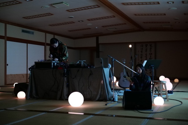 【国内初】NTT東日本 宿泊型睡眠ライブ「寝落ちするための演奏会 ZZZN(ズズズン)」を箱根で開催　スリープテックで睡眠課題の解決めざす