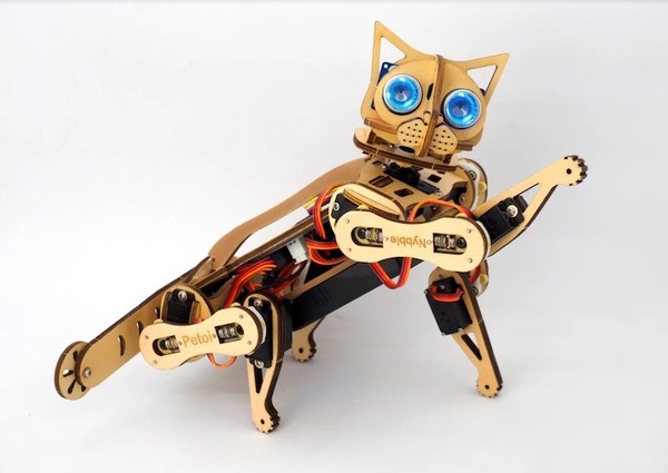大人も子供も本気で楽しめる組み立て式の猫ロボット「世界一かわいい猫Nybble」(ニブル)先行販売開始