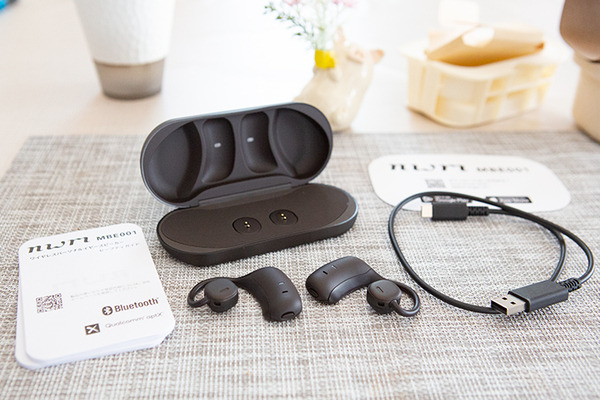 NTTの耳に差し込まないオープンイヤー型の完全ワイヤレスイヤホン「nwm MBE001」実機レビュー　本当に音漏れしない?