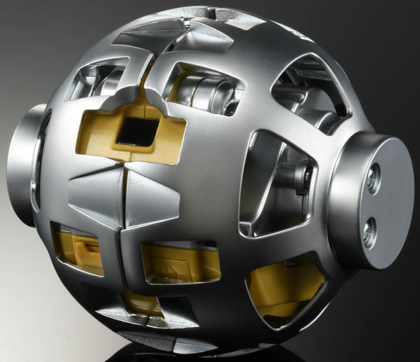 【速報】タカラトミーが月面探査ロボット「SORA-Q」商品版を発表！限定「宇宙兄弟」モデルやステッカー配布も発表　野口聡一さん登壇