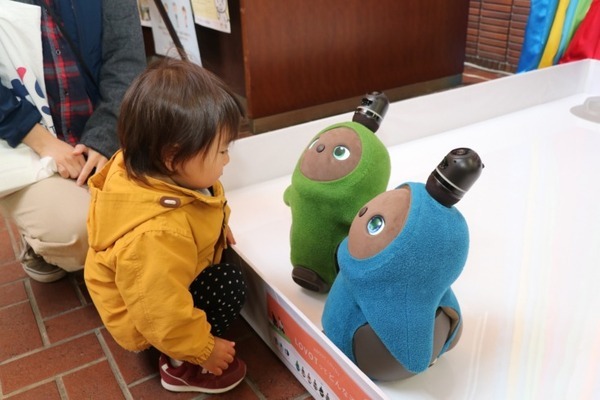 家族型ロボット「LOVOT」の生産現場の動画を公開　生産を日本に移転し、品質管理と迅速な対応、アフターサービスの拡充へ