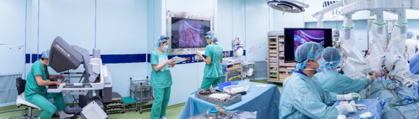 岡山大学病院、手術支援ロボット「ダ・ヴィンチ Xi」2台目を導入　ダビンチの支援による手術は約2,600回に