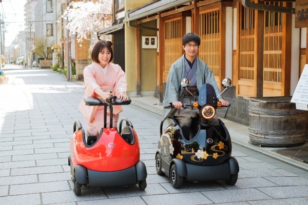 “乗れるロボット”次世代スマートモビリティ「RODEM」新宿で試乗を実施へ　漆塗り特別モデルも展示　テムザック