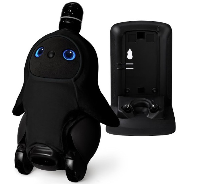 瞳のカラーも特別仕様！家族型ロボット『LOVOT』新定番カラー“くろ”発売　「エストネーション六本木ヒルズ店」で期間限定展示