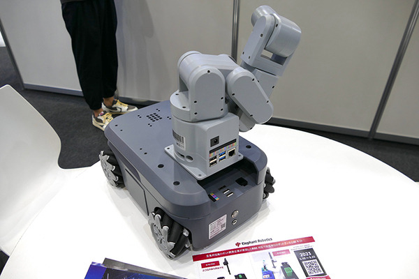猫型ロボットや教材ロボのElephant Roboticsその他、深センのハードウェアメーカーが「AI・人工知能 EXPO」に出展