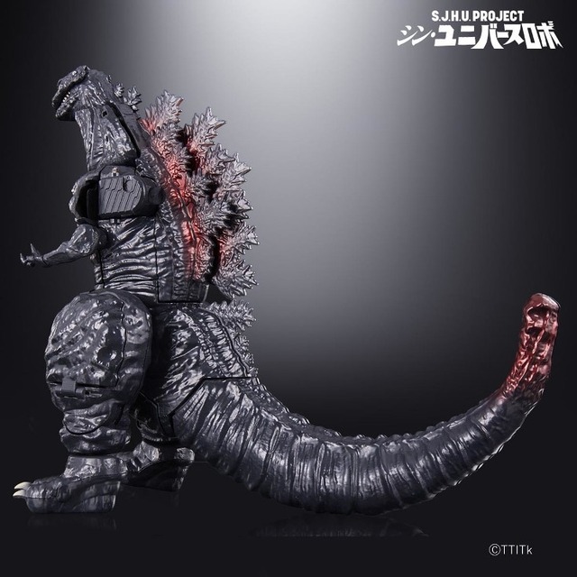 あの「シン」4キャラクターが奇跡の合体！「シン・ユニバースロボ」予約開始　高橋洋子が歌うアクション満載のPV動画も公開