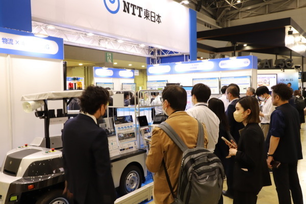 【国内初】NTT東日本「製造・物流現場」向けにローカル5Gの実証デモ　ロボットやAI検品機器などと接続して一元管理「ワイヤレスジャパン 2023」