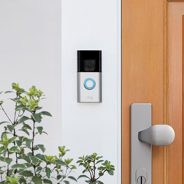 Amazon、カメラ付きドアベル「Ring Battery Doorbell Plus」と室内用セキュリティカメラ「Ring Indoor Cam(第2世代)」予約開始