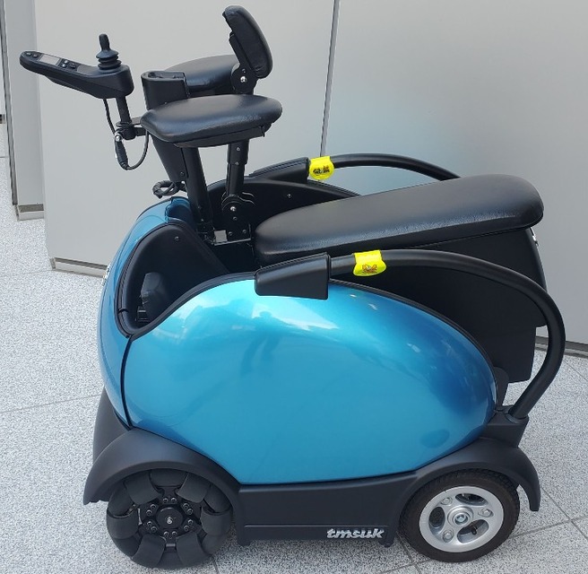 全国初！次世代スマートモビリティ『RODEM』の街巡りツアーが実用化　東京ミッドタウン八重洲で運用開始