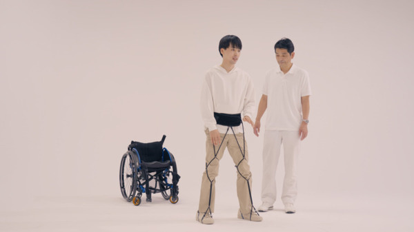 ゴムの力でアシストする歩行筋サポートギア/着る筋肉『futto』誕生 新感覚の自力歩行補助具、高齢者も障がいを持つ人に「歩く」を